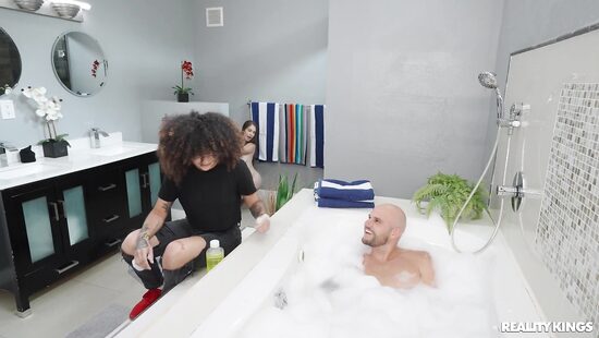 Ты со мной?