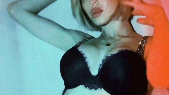 kiss Me