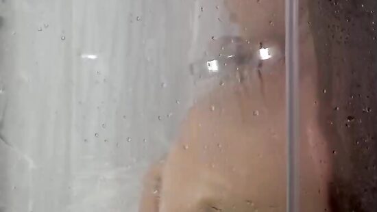 Wanna make me wet?